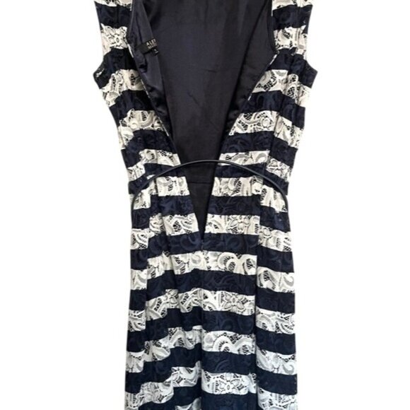 Alex Marie Navy White Horizontal Floral Sleeveless Lace Belt Dress Nautical SZ12 - Picture 5 of 9